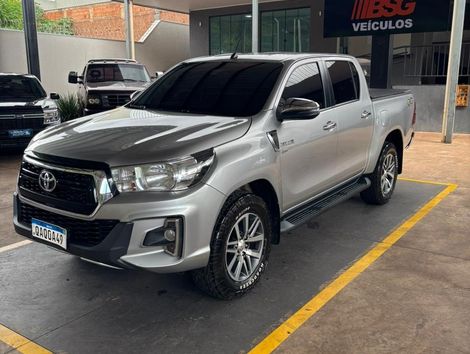 Toyota Hilux CD SRV 4x4 2.7 Flex 16V Aut.