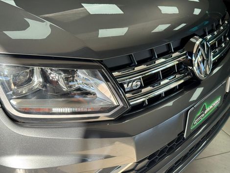 VolksWagen AMAROK Highline CD 3.0 4x4 TB Dies. Aut.