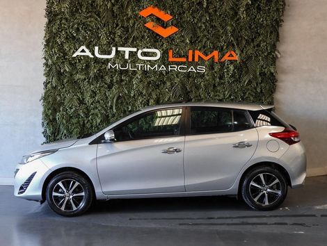 Toyota YARIS XLS Connect 1.5 Flex 16V 5p Aut.