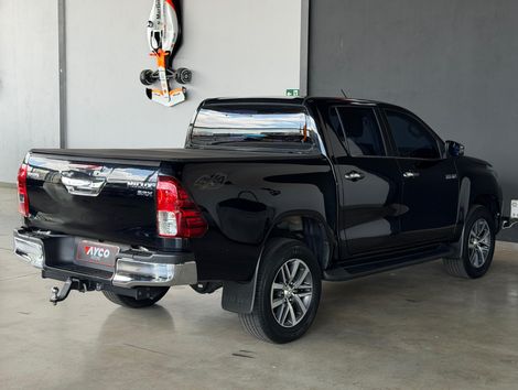 Toyota Hilux CD SRX 4x4 2.8 TDI 16V Diesel Aut.