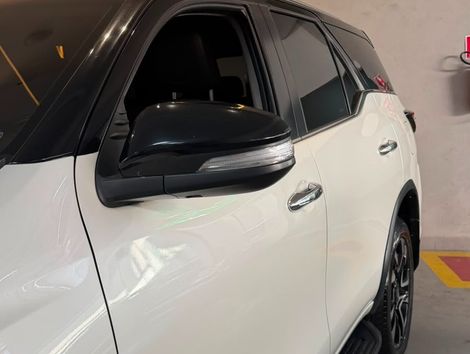 Toyota Hilux SW4 SRX 4x4 4.0 V6 24V Aut.