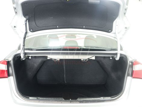 Kia Motors Cerato 1.6 16V  Flex  Aut.