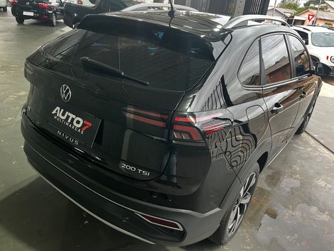 VolksWagen Nivus Highline 1.0 200 TSI Flex Aut.