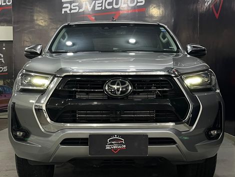 Toyota Hilux CD SRX 4x4 2.8 TDI 16V Diesel Aut.