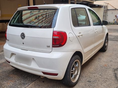 VolksWagen Fox 1.6 Mi Total Flex 8V 5p