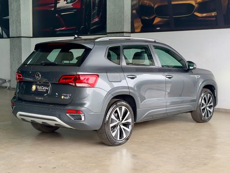 VolksWagen TAOS Highline 1.4 250 TSI Flex Aut.