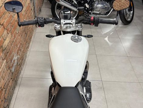 TRIUMPH Speed Twin 1200cc