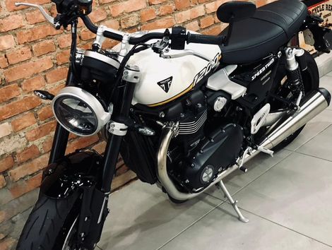 TRIUMPH Speed Twin 1200cc