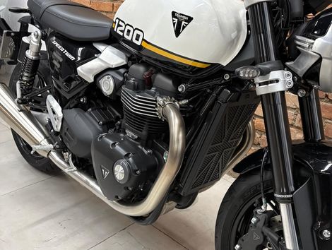TRIUMPH Speed Twin 1200cc