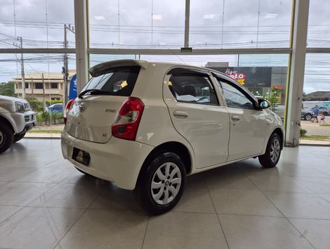 Toyota ETIOS 1.3 Flex 16V 5p Mec.