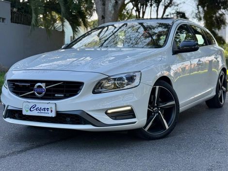Volvo V60 T-6 R-DESIGN 3.0 AWD 4p