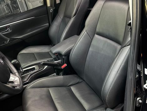 Toyota Hilux SW4 SRX Plat. 4x4 2.8 TB Die. Aut.