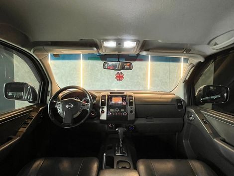 Nissan Frontier SL CD 4x4 2.5TB Diesel Aut