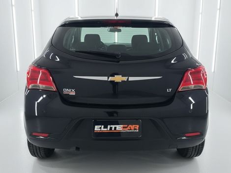 Chevrolet ONIX HATCH LT 1.0 8V FlexPower 5p Mec.