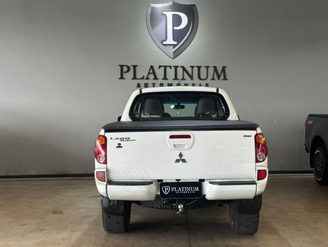 Mitsubishi HPE 3.2 CD TB Int.Diesel Aut 