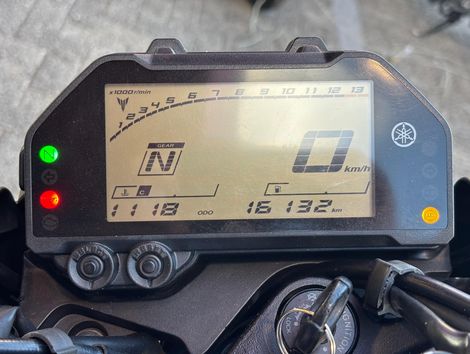 YAMAHA MT-03 321/ABS