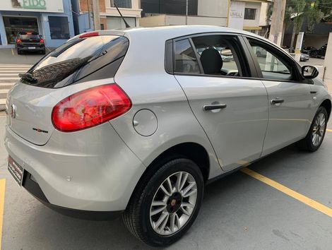 Fiat Bravo ESSENCE Dualogic 1.8 Flex 16V 5p