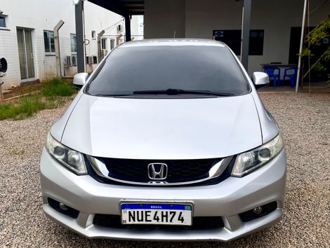 Honda Civic Sedan LXS 1.8/1.8 Flex 16V Aut. 4p