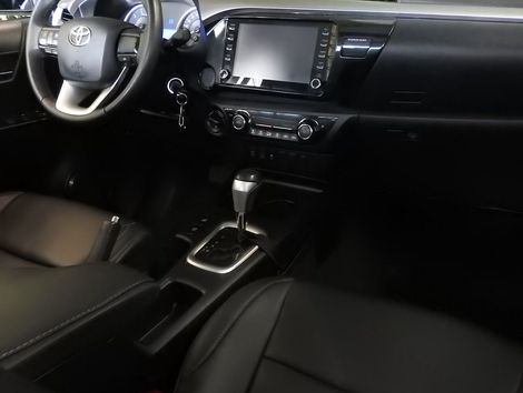 Toyota Hilux CD SR 4x4 2.8 TDI Diesel Aut.