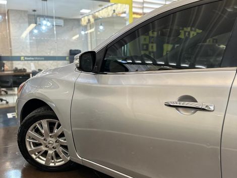 Nissan Sentra SL 2.0/ 2.0 Flex Fuel 16V Aut.