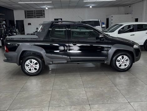 Fiat Strada Adv.1.8 16V Dualogic Flex CD