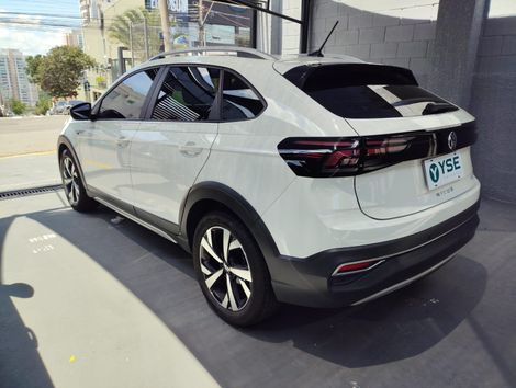 VolksWagen Nivus Highline 1.0 200 TSI Flex Aut.