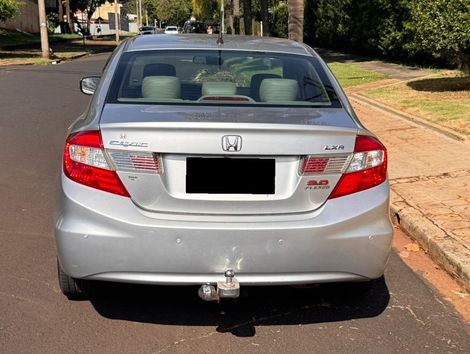 Honda Civic Sedan LXR 2.0 Flexone 16V Aut. 4p