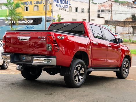 Toyota Hilux CD SRX 4x4 2.8 TDI 16V Diesel Aut.