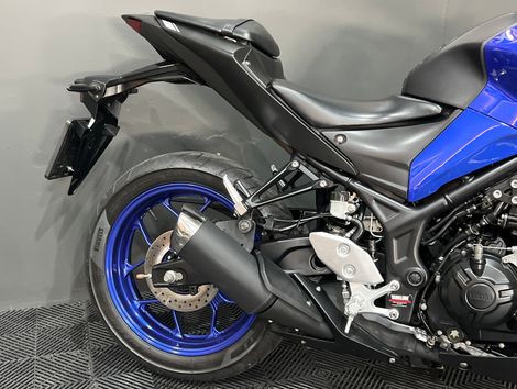YAMAHA MT-03 321/ABS