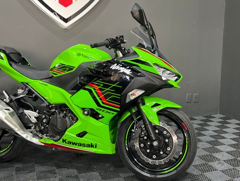 KAWASAKI NINJA 400