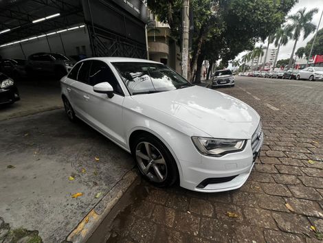 Audi A3 Sedan 1.4/ Attra. 16V TB FSI S-tronic