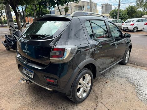 Renault SANDERO STEP. Easy R H-Power 1.6 8V