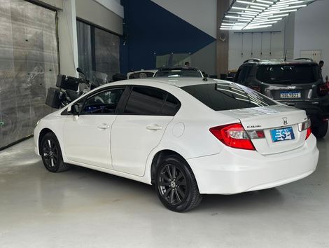 Honda Civic Sedan LXS 1.8/1.8 Flex 16V Mec. 4p