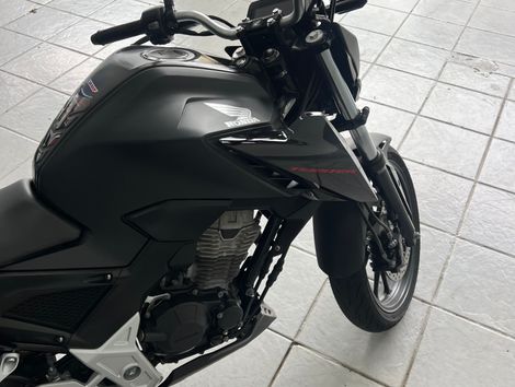 HONDA CB 300F Twister Flex