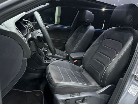 VolksWagen TIGUAN Allspac R-Line 300 TSI 2.0 