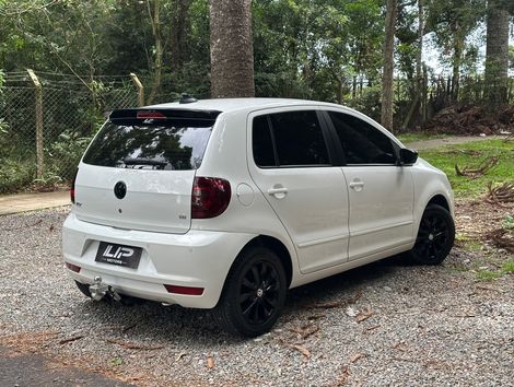 VolksWagen Fox 1.6 Mi Total Flex 8V 5p