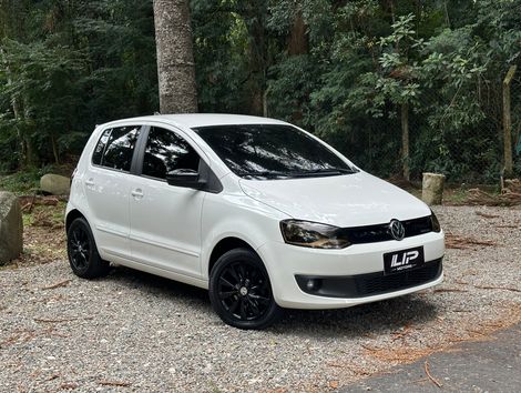 VolksWagen Fox 1.6 Mi Total Flex 8V 5p