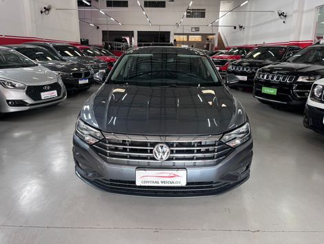 VolksWagen JETTA Comfort. 250 TSI 1.4 Flex 16v Aut.