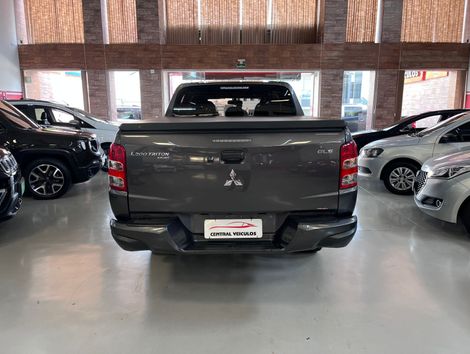 Mitsubishi L200 Triton Sport GLS 2.4 CD Diesel Aut.