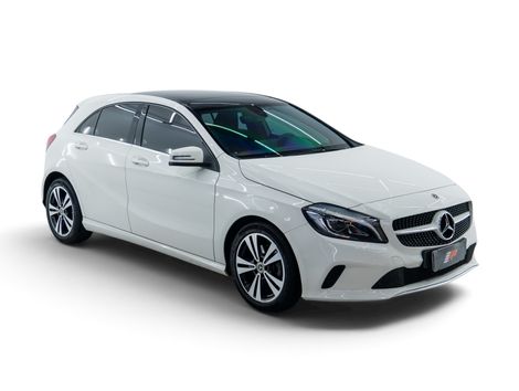 Mercedes-Benz A200