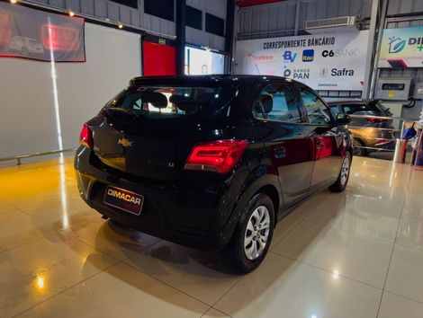 Chevrolet ONIX HATCH LT 1.0 8V FlexPower 5p Mec.