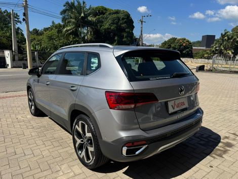 VolksWagen TAOS Highline 1.4 250 TSI Flex Aut.