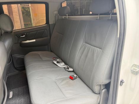 Toyota Hilux CD SRV D4-D 4x4 3.0 TDI Diesel Aut