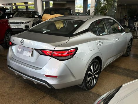 Nissan Sentra Advance 2.0 16V Aut.