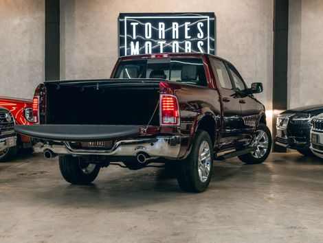 RAM CLASSIC LARAMIE 5.7 CD V8 4X4 Aut.