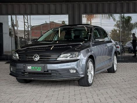 VolksWagen JETTA Highline 2.0 TSI 16V 4p Tiptronic