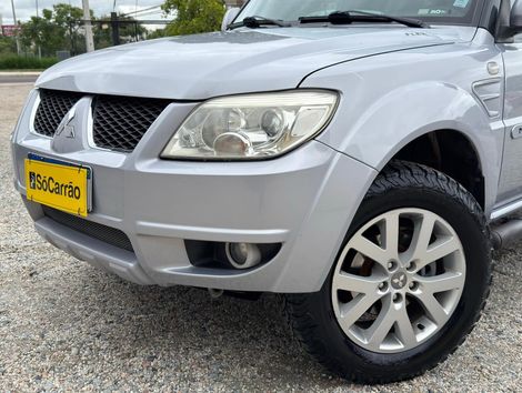 Mitsubishi Pajero TR4 2.0/ 2.0 Flex 16V 4x4 Aut.