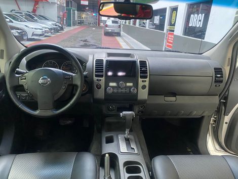 Nissan Frontier SL CD 4x4 2.5TB Diesel Aut