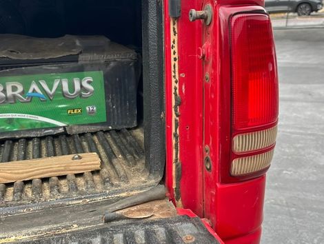 Dodge Dakota Sport CE 3.9 V6