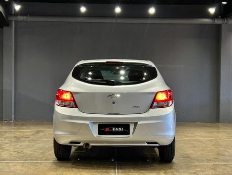 Chevrolet ONIX HATCH Joy 1.0 8V Flex 5p Mec.